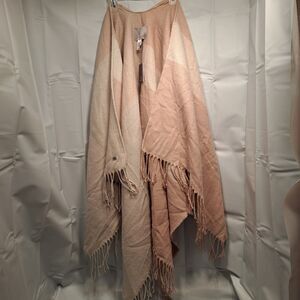 SOIA & KYO Striped Women Cape Wrap in Tan And White One Size NWT